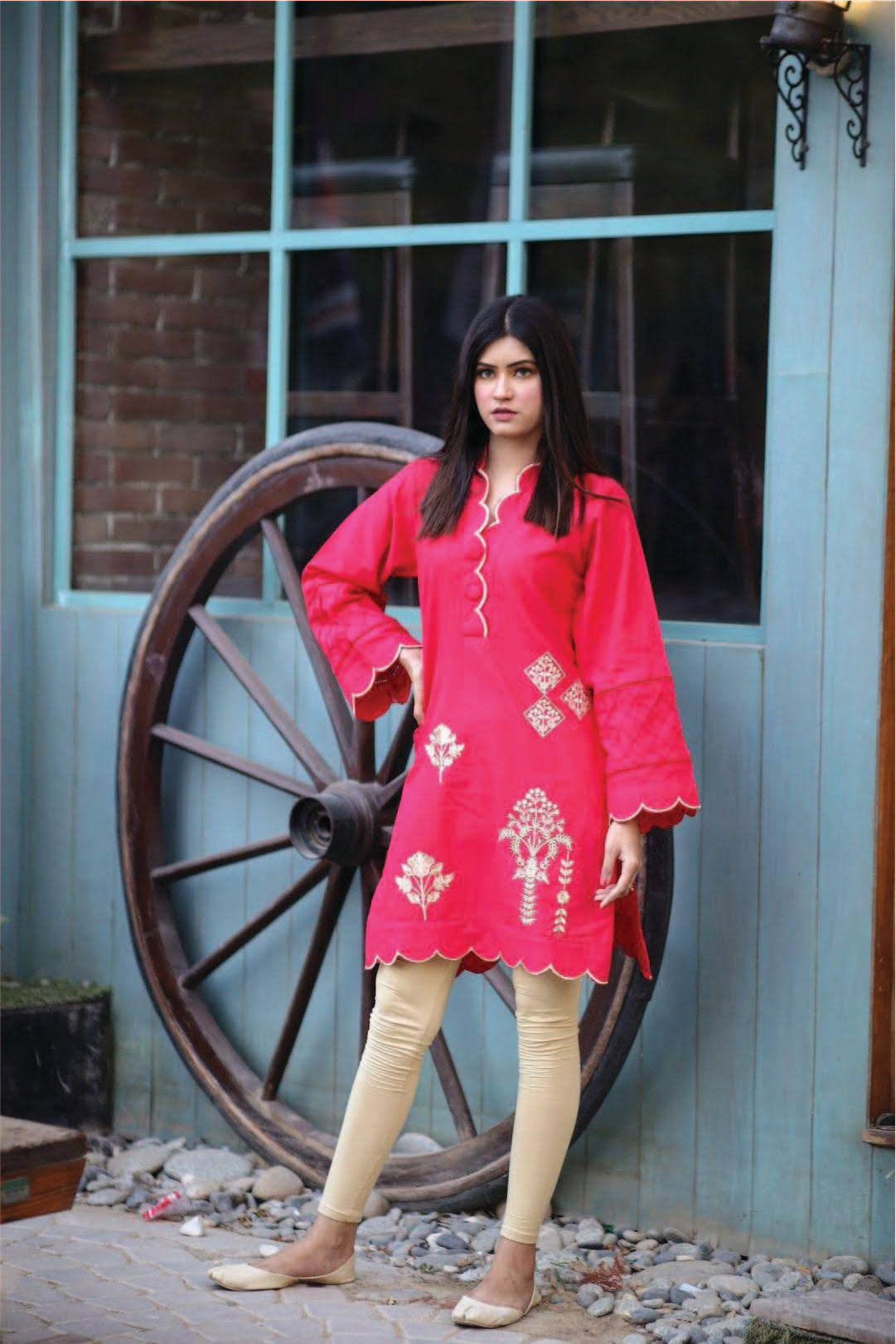 Embroidered Khaddar Kurti