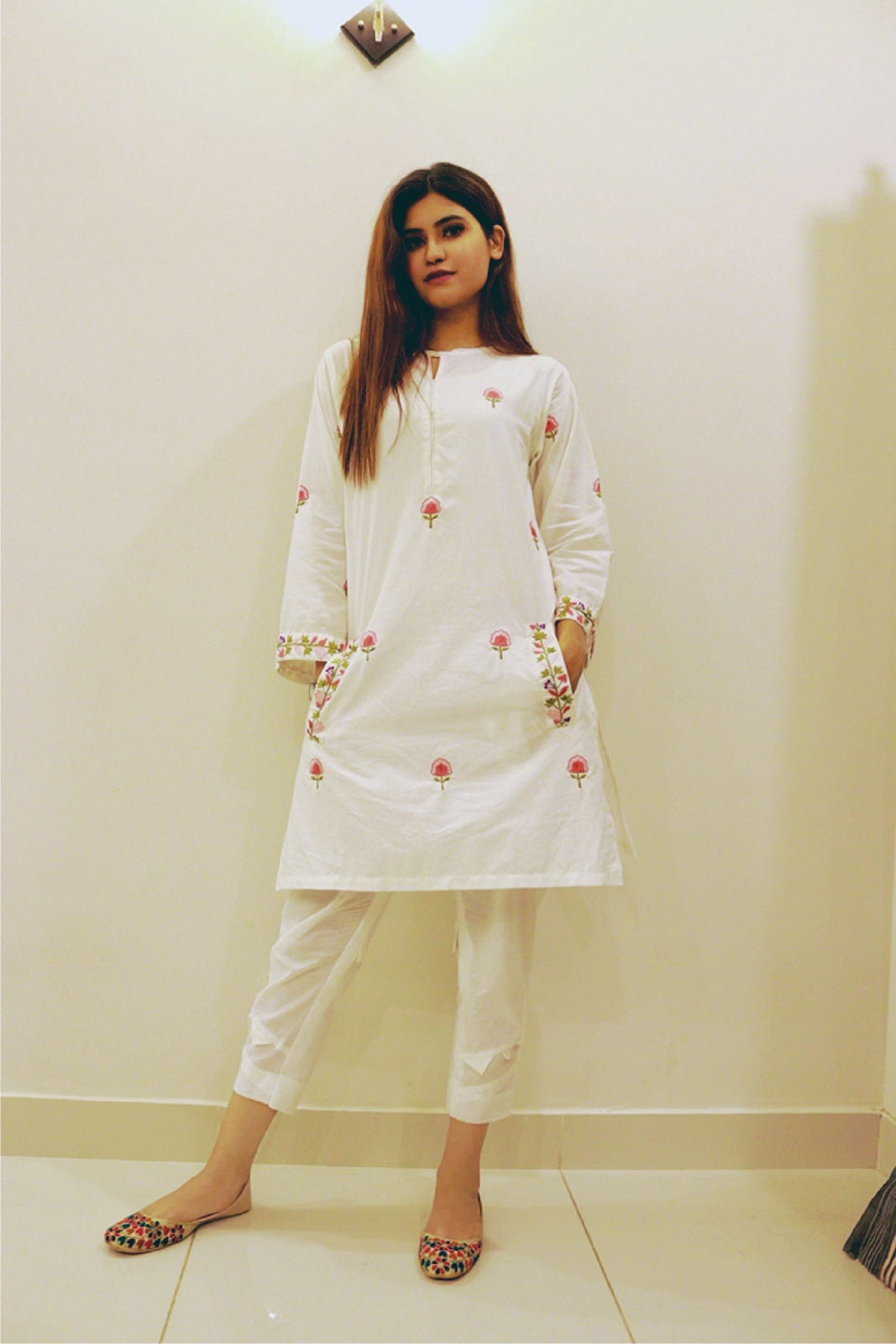 White Dyed Embroidered-Cotton Kurta