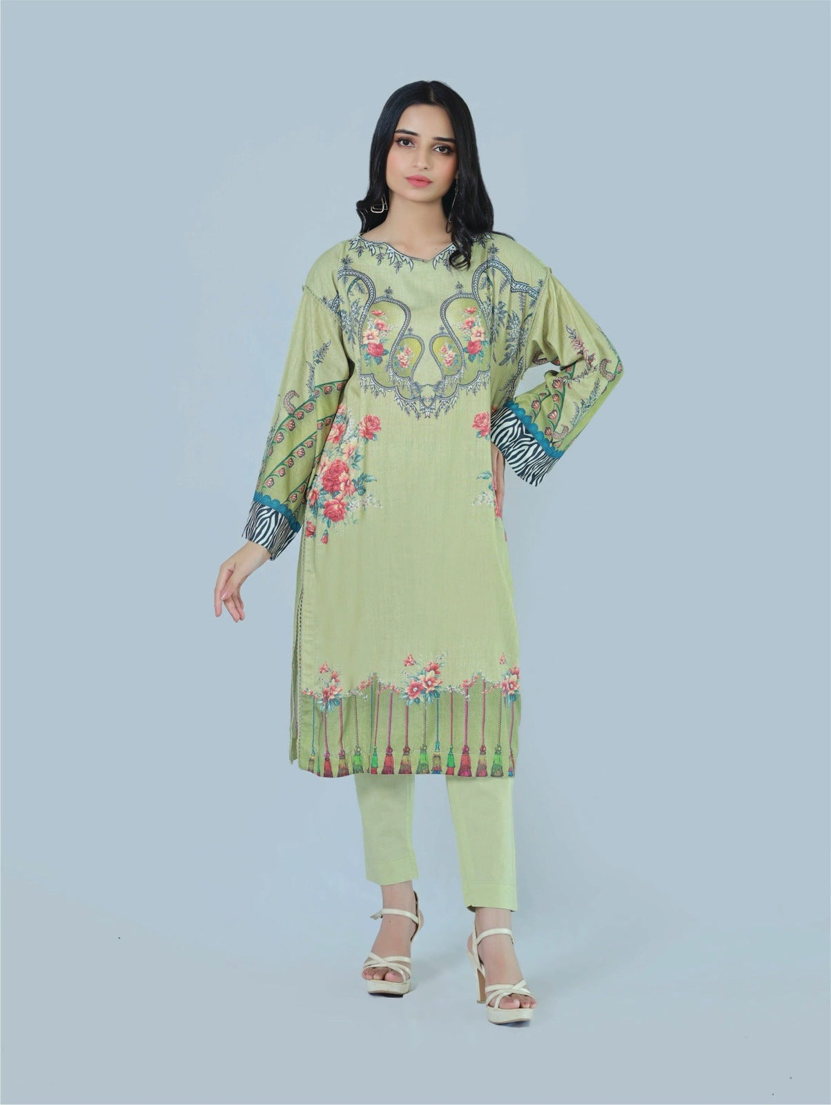 Majestic Escence 3-Piece Stitched Suit