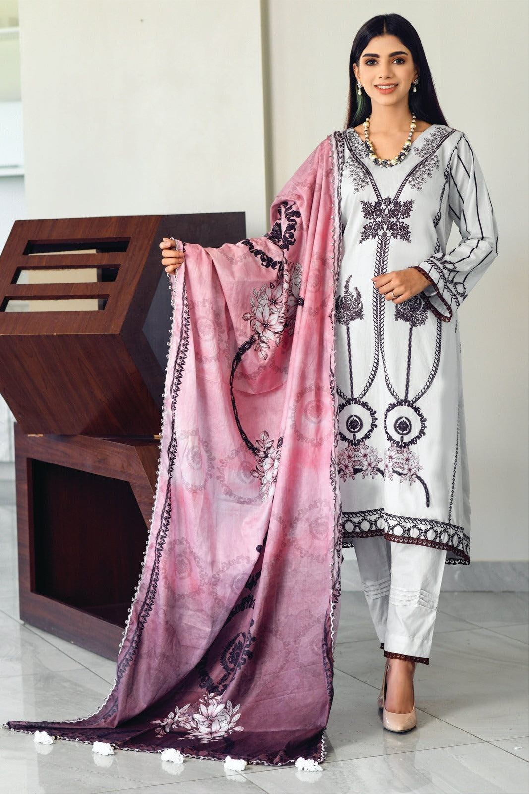White Printed Lawn -3 PCS