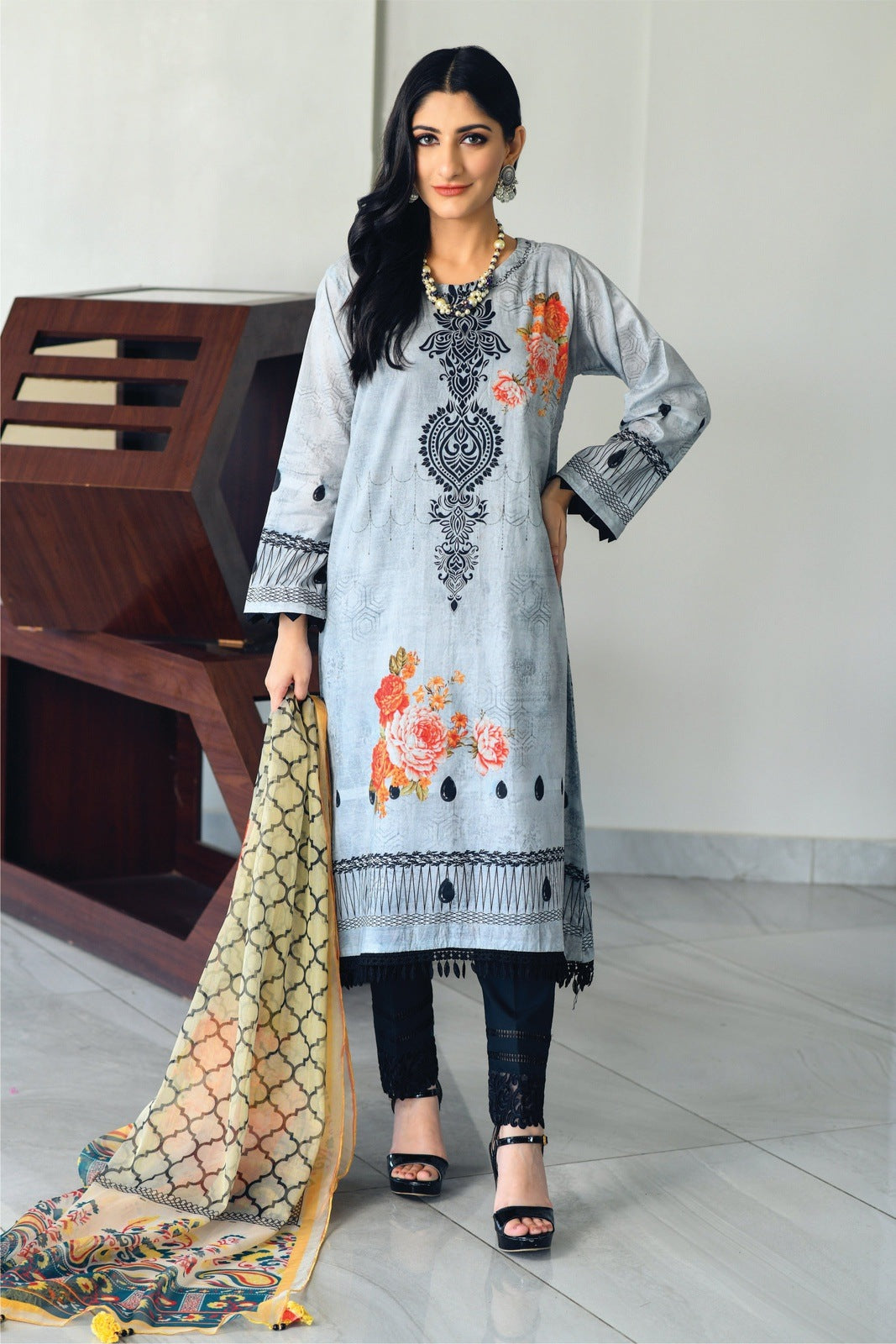 Grey-Black Printed Shirt with Masoori Dupatta – 2 PCS