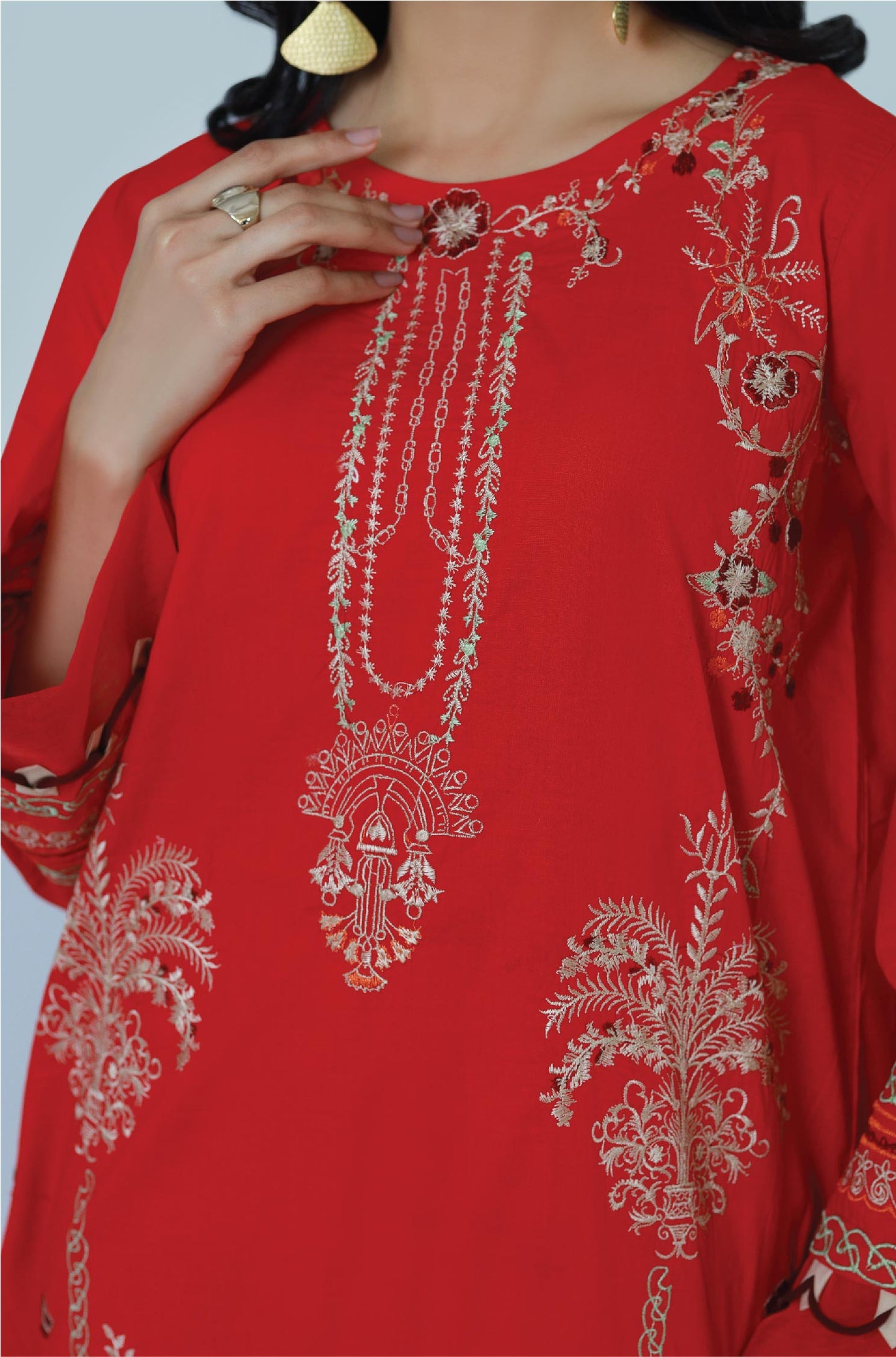 Raving Red 2-Piece Embroidered Stitched Suit
